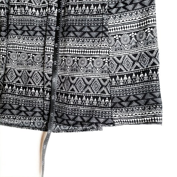 francessca's aztec print elastic band flare skirt - Picture 5 of 5
